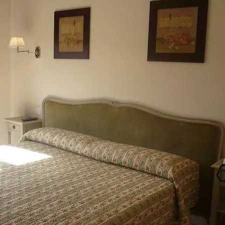 Hotel El Rondon 4*