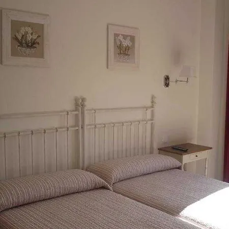 Hotel El Rondon Cebreros